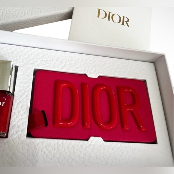 Dior - 3-Pc. Travel Set | Luggage Tag - 999 Red Satin Lipstick & Polish - NIB - Picture 9 of 14